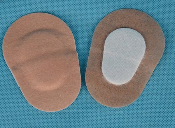 Adhesive Eye Pad